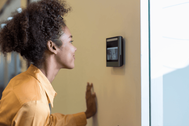 gezichtsscan | Alarm Group Belgium, Specialist In Beveiliging